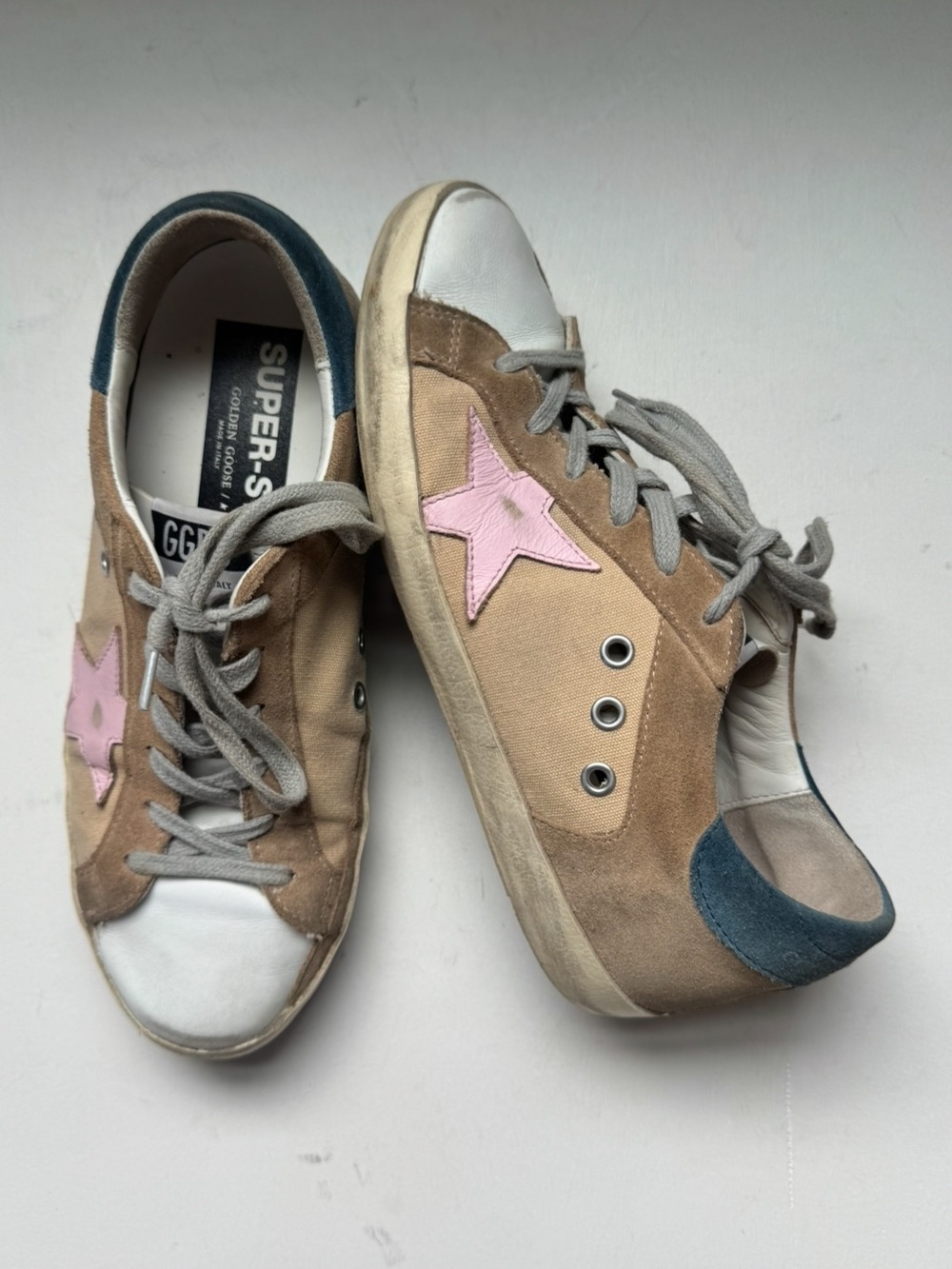 Golden Goose Super Star Sneakers - Picture 3 of 16